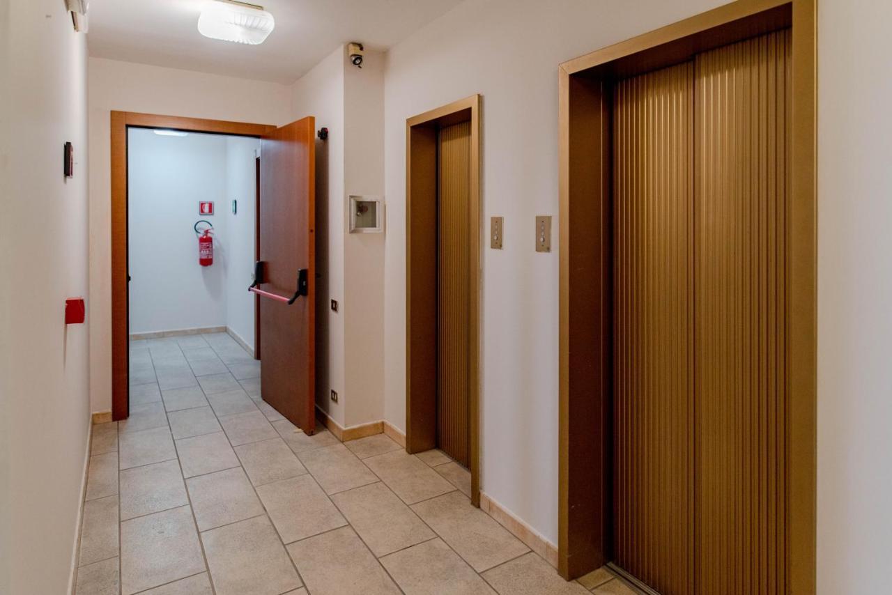 Regina Apartment Torino Exterior foto
